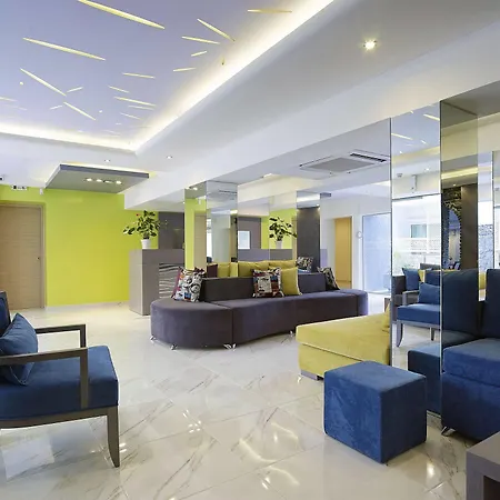 Otel Mistral Bay