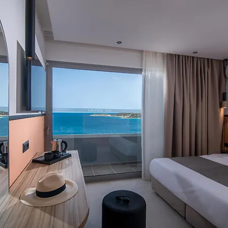 Отель Mistral Bay Агиос-Николаос