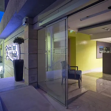 Отель Mistral Bay 4*